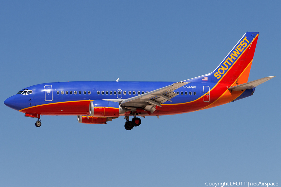Southwest Airlines Boeing 737-5H4 (N519SW) | Photo 180519