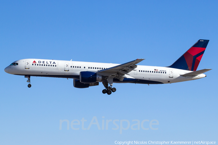 Delta Air Lines Boeing 757-251 (N519US) | Photo 127291