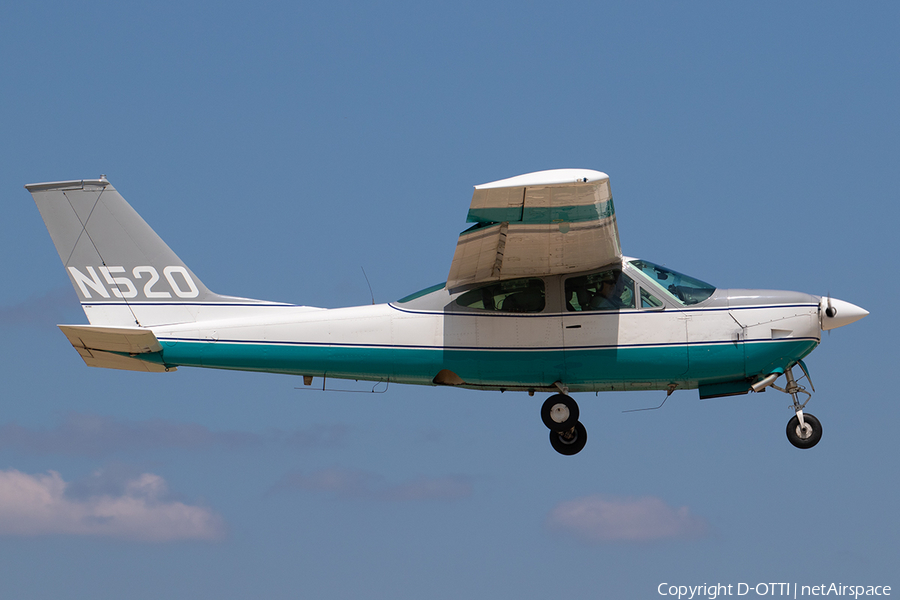 (Private) Cessna 177RG Cardinal (N520) | Photo 659815