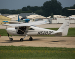 (Private) Cessna 162 Skycatcher (N5207B) at  Oshkosh - Wittman Regional, United States