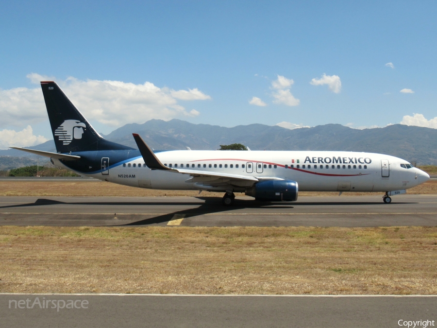 AeroMexico Boeing 737-81Q (N520AM) | Photo 377874