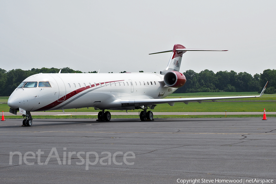 Joe Gibbs Racing Bombardier CL-600-2C10 Challenger 870 (N520JG) | Photo 679053