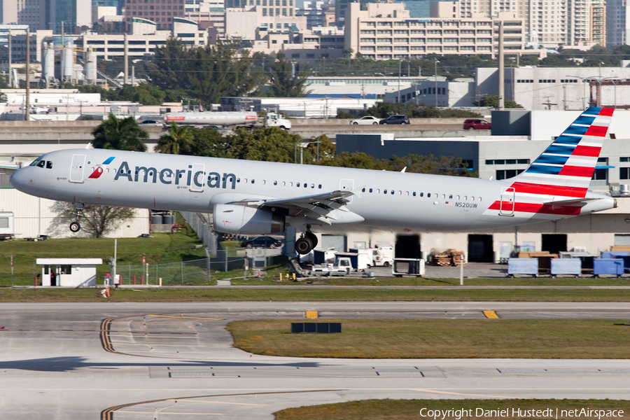 American Airlines Airbus A321-231 (N520UW) | Photo 517396