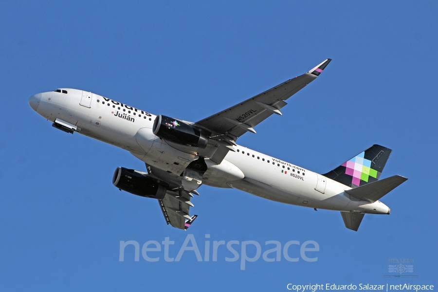 Volaris Airbus A320-233 (N520VL) | Photo 434288