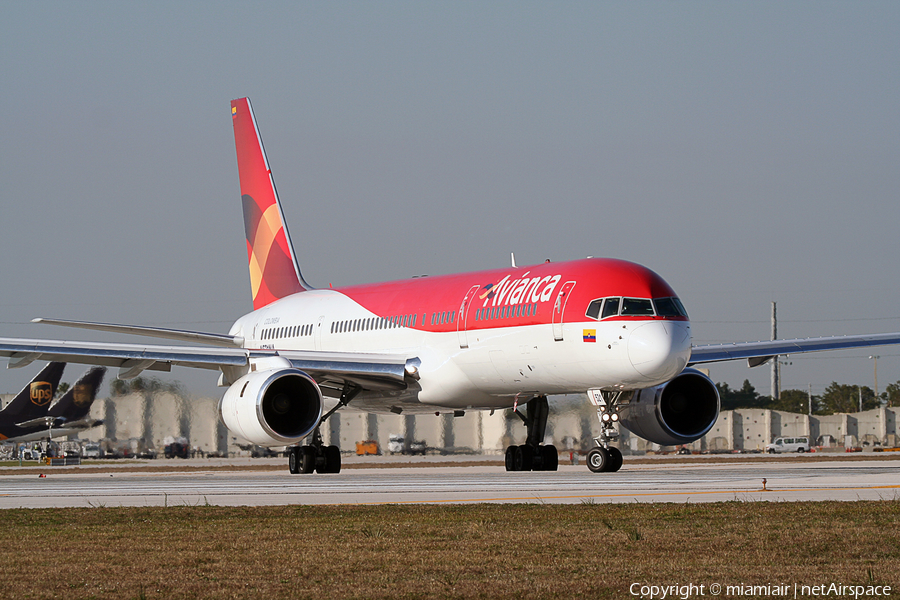 Avianca Boeing 757-236 (N521NA) | Photo 5232