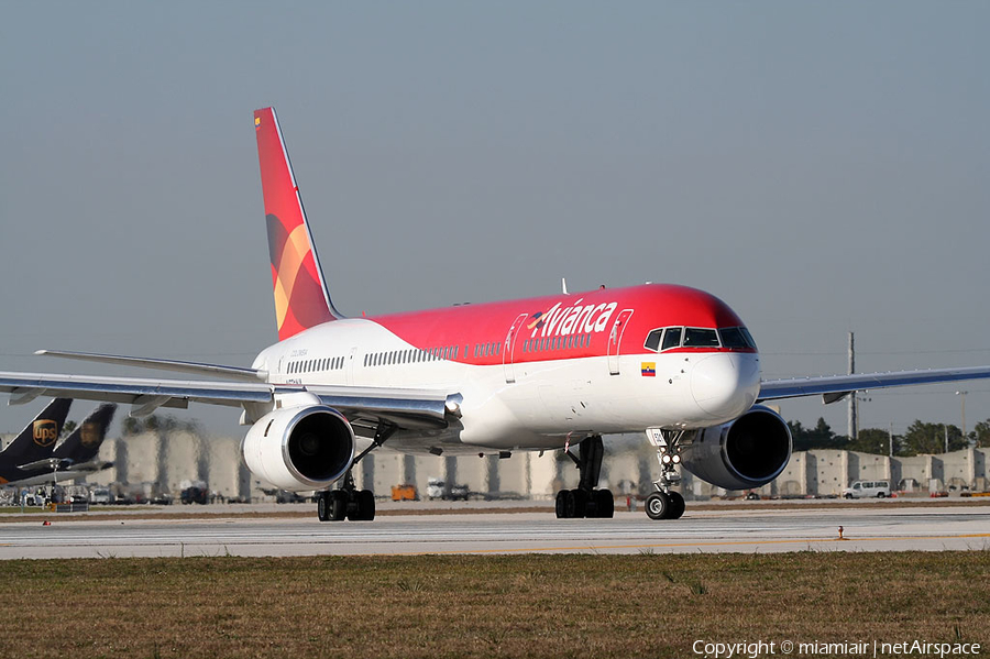 Avianca Boeing 757-236 (N521NA) | Photo 591