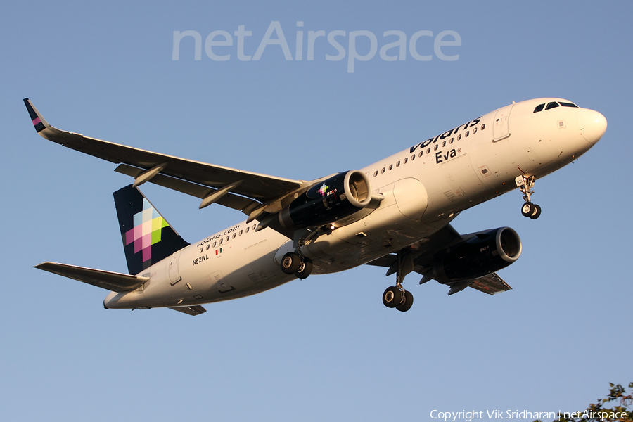 Volaris Airbus A320-233 (N521VL) | Photo 49324