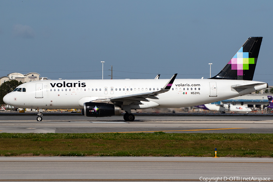 Volaris Airbus A320-233 (N521VL) | Photo 613641
