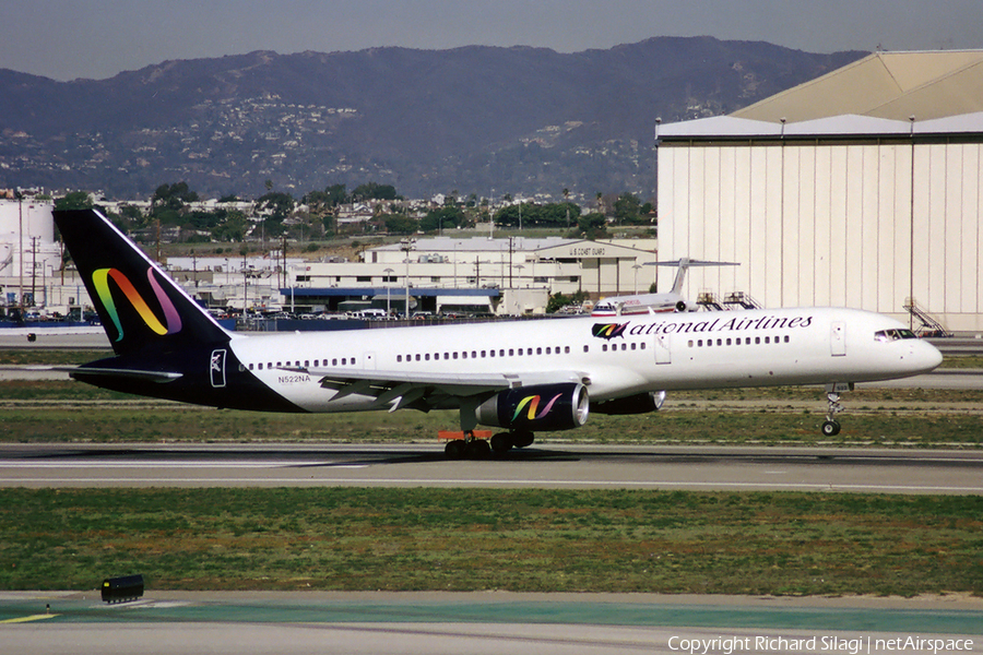 National Airlines (1999-2002) Boeing 757-236 (N522NA) | Photo 18192