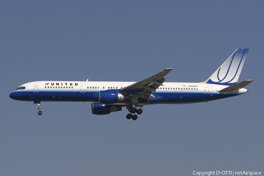 United Airlines Boeing 757-222 (N522UA) | Photo 278825