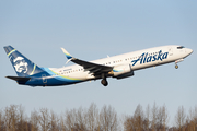 Alaska Airlines Boeing 737-890 (N523AS) at  Anchorage - Ted Stevens International, United States