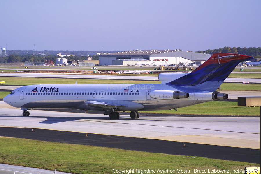 Delta Air Lines Boeing 727-232(Adv) (N523DA) | Photo 188813