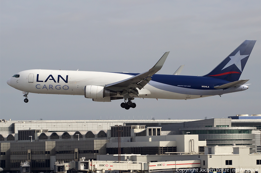 LAN Cargo Boeing 767-346F(ER) (N524LA) | Photo 66641