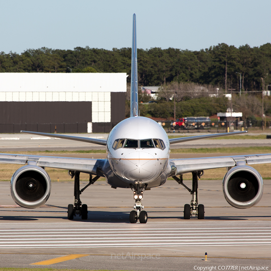 United Airlines Boeing 757-222 (N524UA) | Photo 43576