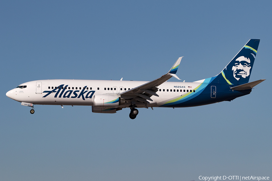 Alaska Airlines Boeing 737-890 (N525AS) | Photo 137028