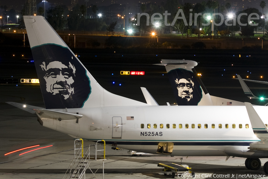 Alaska Airlines Boeing 737-890 (N525AS) | Photo 40686