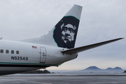 Alaska Airlines Boeing 737-890 (N525AS) at  Sitka - Rocky Guierrez, United States