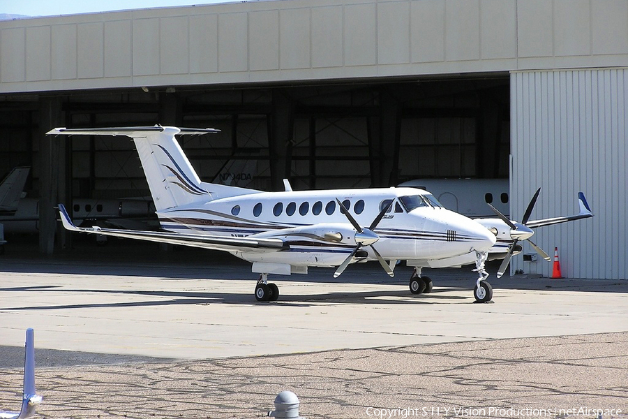 (Private) Beech King Air 350 (N525BC) | Photo 638