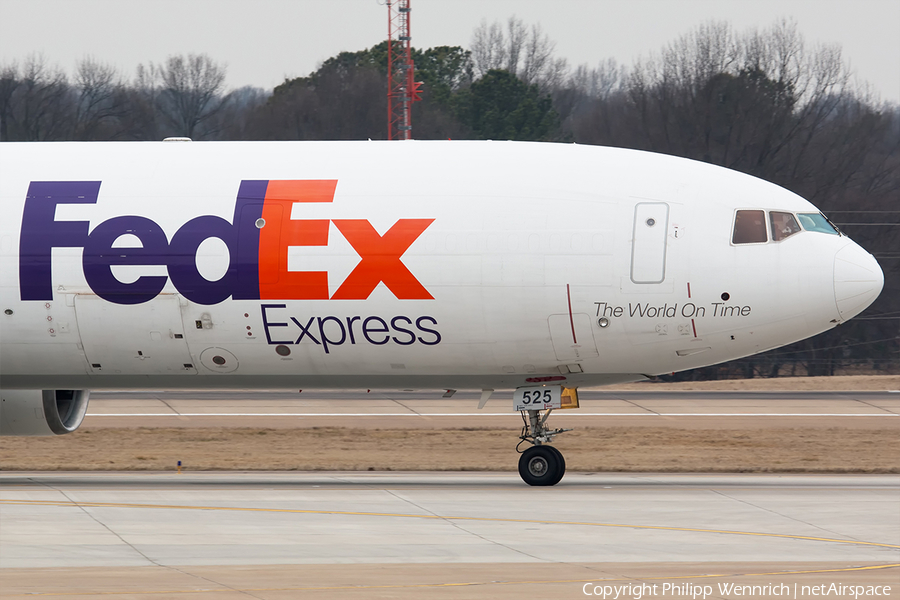 FedEx McDonnell Douglas MD-11F (N525FE) | Photo 237489