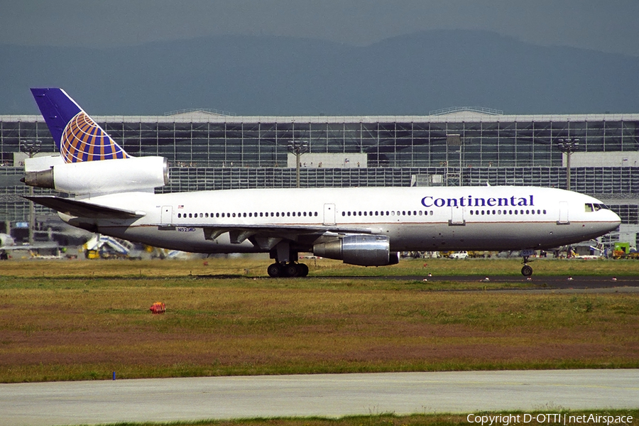 Continental Airlines McDonnell Douglas DC-10-30 (N525MD) | Photo 359201