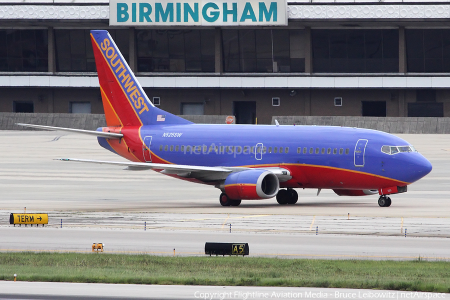 Southwest Airlines Boeing 737-5H4 (N525SW) | Photo 85912