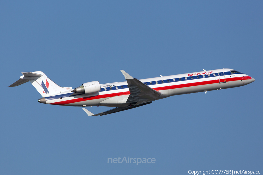 American Eagle Bombardier CRJ-702ER (N526EA) | Photo 48364