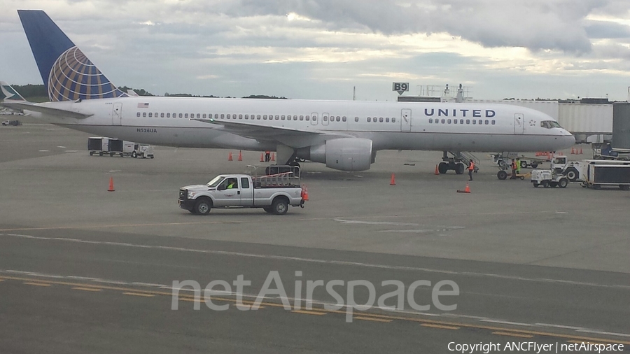 United Airlines Boeing 757-222 (N526UA) | Photo 51835