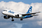 Alaska Airlines Airbus A319-112 (N526VA) at  Seattle/Tacoma - International, United States