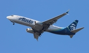 Alaska Airlines Boeing 737-890 (N527AS) at  Miami - International, United States