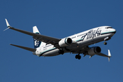 Alaska Airlines Boeing 737-890 (N527AS) at  Seattle/Tacoma - International, United States