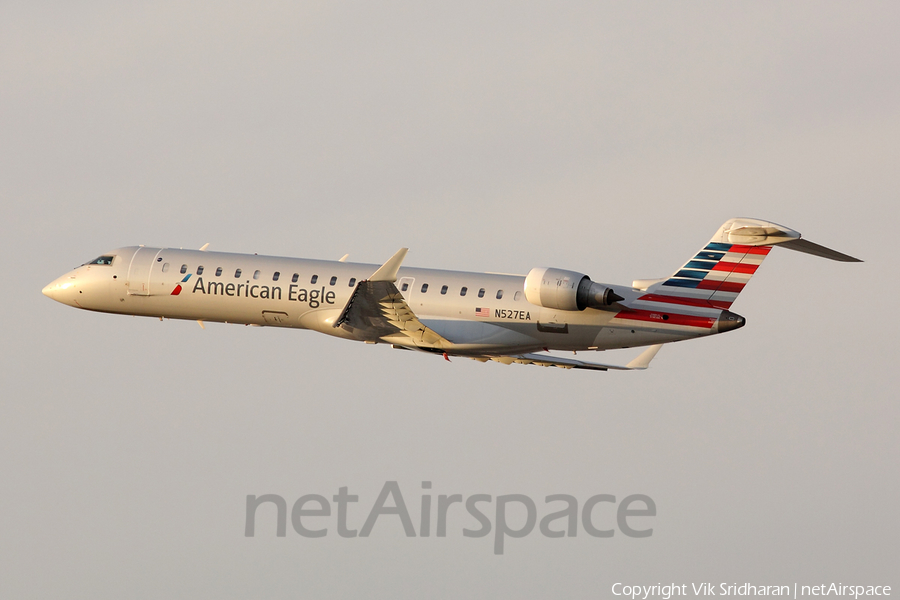 American Eagle Bombardier CRJ-702ER (N527EA) | Photo 40487
