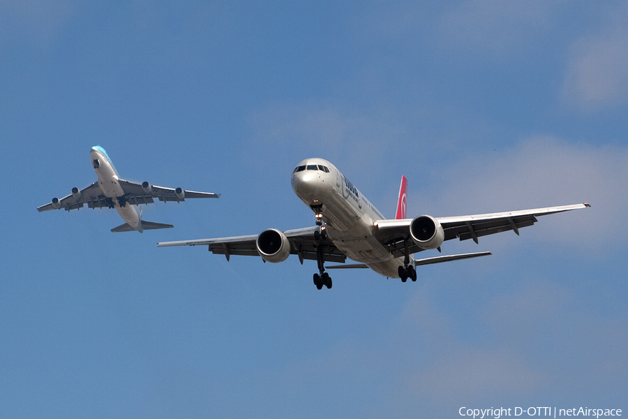 Northwest Airlines Boeing 757-251 (N527US) | Photo 280413