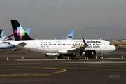 Volaris Airbus A320-232 (N527VL) at  Mexico City - Lic. Benito Juarez International, Mexico