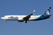 Alaska Airlines Boeing 737-890 (N528AS) at  Los Angeles - International, United States