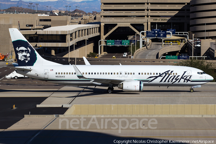 Alaska Airlines Boeing 737-890 (N528AS) | Photo 124073