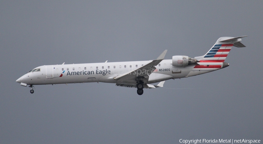 American Eagle (Envoy) Bombardier CRJ-702ER (N528EG) | Photo 304389