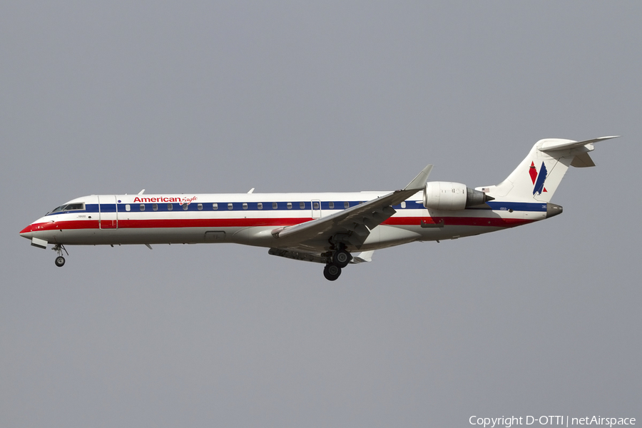 American Eagle Bombardier CRJ-702ER (N528EG) | Photo 428665