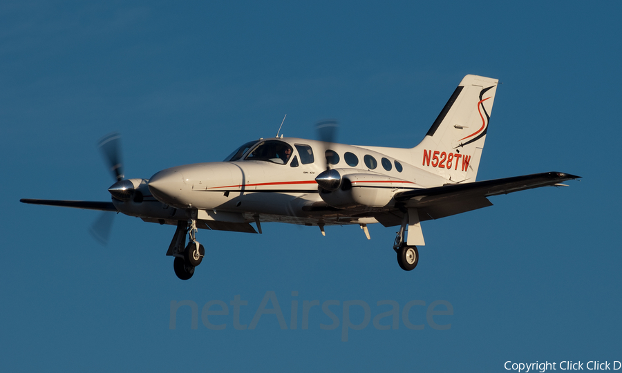 (Private) Cessna 421C Golden Eagle (N528TW) | Photo 6045