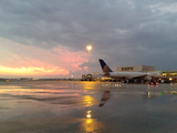 United Airlines Boeing 757-222 (N528UA) at  Orlando - International (McCoy), United States