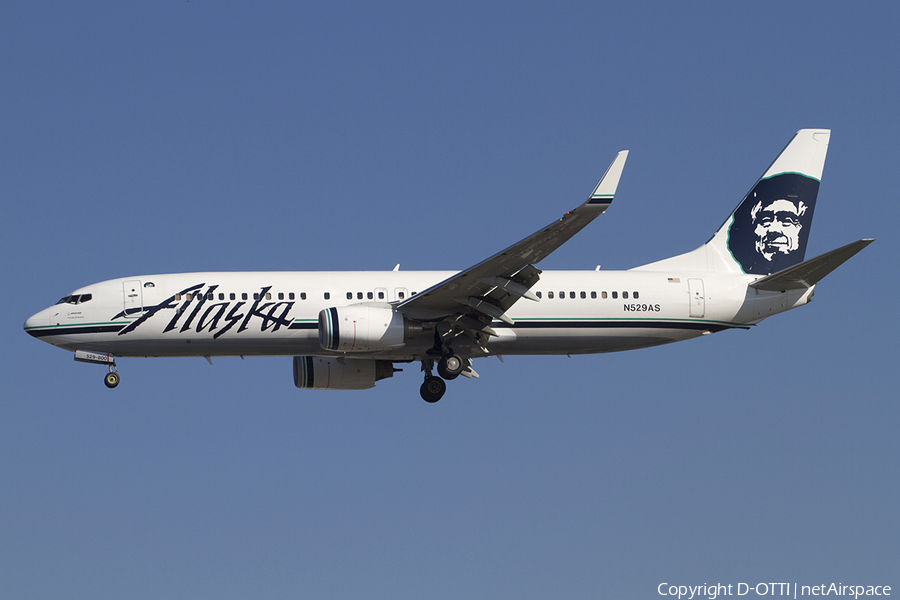 Alaska Airlines Boeing 737-890 (N529AS) | Photo 337760