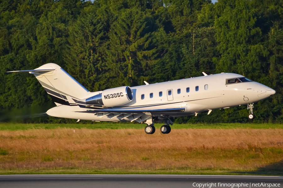 (Private) Bombardier CL-600-2B16 Challenger 605 (N530SC) | Photo 482685