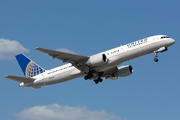 United Airlines Boeing 757-222 (N530UA) at  Houston - George Bush Intercontinental, United States