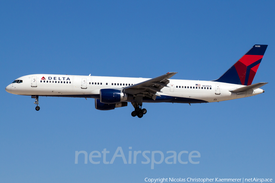 Delta Air Lines Boeing 757-251 (N530US) | Photo 127242