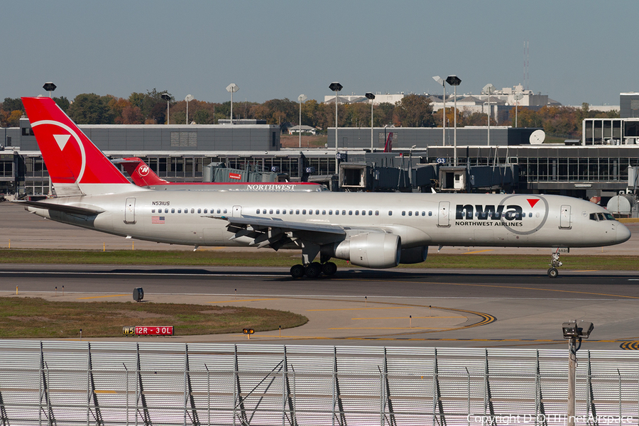 Northwest Airlines Boeing 757-251 (N531US) | Photo 190524