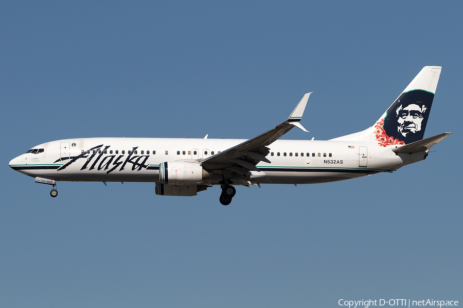 Alaska Airlines Boeing 737-890 (N532AS) | Photo 144972