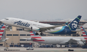 Alaska Airlines Boeing 737-890 (N532AS) at  Los Angeles - International, United States