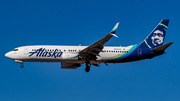 Alaska Airlines Boeing 737-890 (N533AS) at  Los Angeles - International, United States