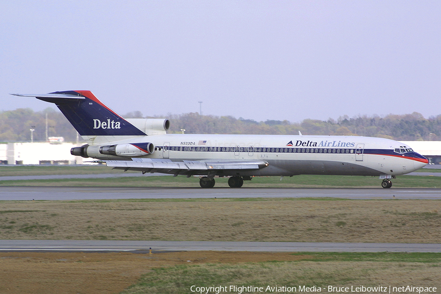 Delta Air Lines Boeing 727-232(Adv) (N533DA) | Photo 92092