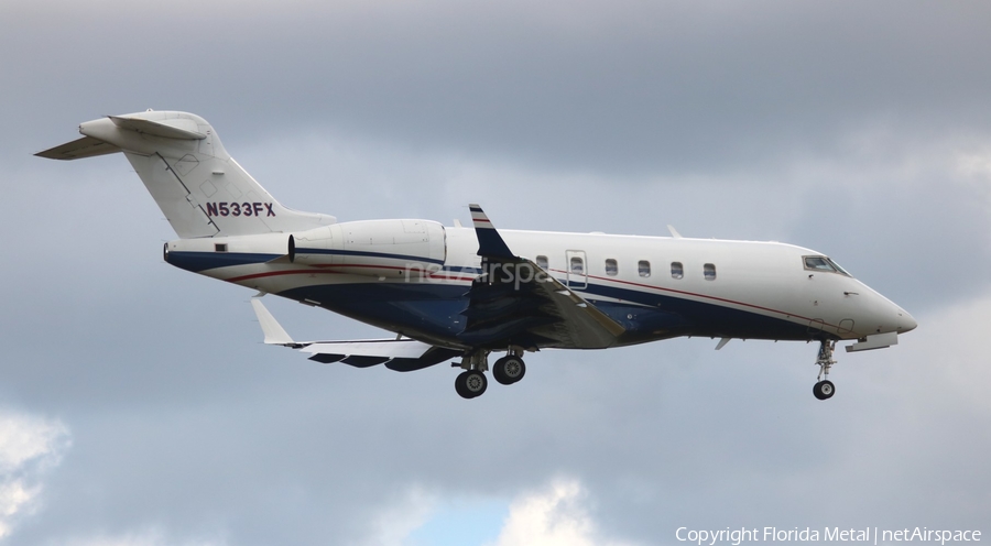 Flexjet Bombardier BD-100-1A10 Challenger 300 (N533FX) | Photo 304630