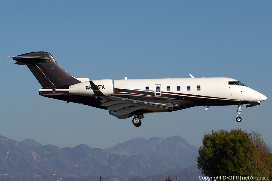 Flexjet Bombardier BD-100-1A10 Challenger 300 (N533FX) | Photo 541220